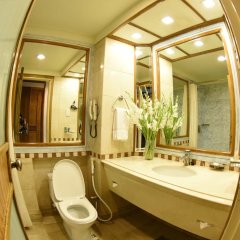 Hotel Crown Plaza in Islamabad, Pakistan from 82$, photos, reviews - zenhotels.com bathroom