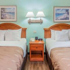 Отель Comfort Inn and Suites Resort Cocoa Beach США, Какао-Бич - отзывы, цены и фото номеров - забронировать отель Comfort Inn and Suites Resort Cocoa Beach онлайн комната для гостей фото 4