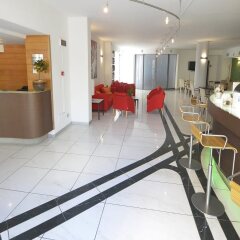 Отель Palm Beach Hotel Италия, Чинизи - 1 отзыв об отеле, цены и фото номеров - забронировать отель Palm Beach Hotel онлайн интерьер отеля