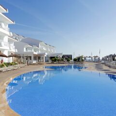 Отель Apartamentos HSM Calas Park - All Inclusive бассейн