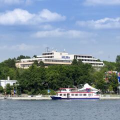 Отель Orea Resort Santon Брно приотельная территория