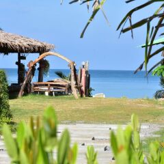 Отель Mermaid Beachfront Resort Ланта приотельная территория