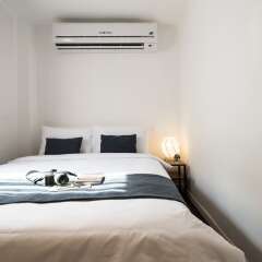 Warm Window Silom - Hostel Бангкок в номере фото 2