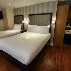 Duke of Leinster Hotel сейф в номере