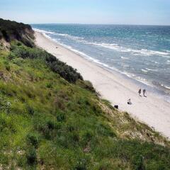 Отель Dorint Strandresort & Spa Ostseebad Wustrow пляж