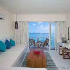 Holiday Inn Resort Kandooma Maldives, an IHG Hotel in South Male Atoll, Maldives from 397$, photos, reviews - zenhotels.com guestroom