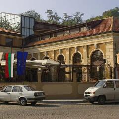 Seven Hills Hotel городской автобус