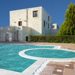 Отель Gouves Villas бассейн