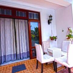 Отель The Blue Beach Guesthouse балкон