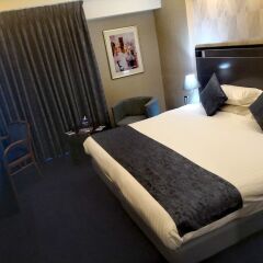 MENA Tyche Hotel Amman сейф в номере