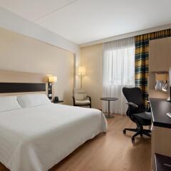 Отель Hilton Garden Inn Rome Airport комната для гостей