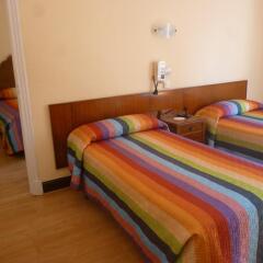 Отель Hostal La Mexicana комната для гостей
