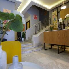 Отель SuiteLoc Apparthotel интерьер отеля