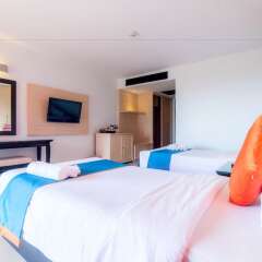 Отель Sea Breeze Jomtien Resort комната для гостей фото 7