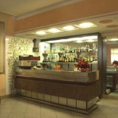Hotel Europa Понтеканьяно гостиничный бар