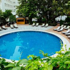 Avani Avenida Liberdade Lisbon Hotel бассейн фото 2