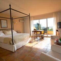 Hotel Guadalmina Spa & Golf Resort комната для гостей