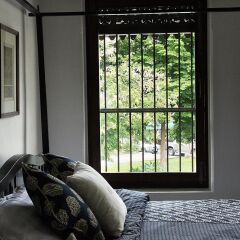 Отель The Bhuthorn Bed and Breakfast Таиланд, Бангкок - отзывы, цены и фото номеров - забронировать отель The Bhuthorn Bed and Breakfast онлайн балкон