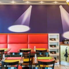 Отель Ibis Styles An Der Oper Берлин гостиничный бар
