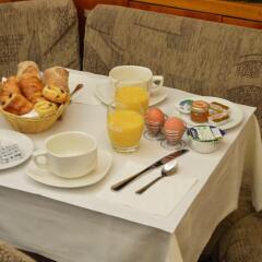 Hotel Royal Elysées в номере фото 2