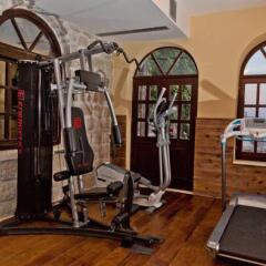 Eco Hotel Carrubba фитнесс-зал