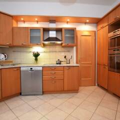 Апартаменты Family Style & Garden Apartments в номере