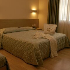 Hotel Centro Benessere Gardel Кьюзафорте комната для гостей