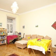 Отель Your sunny, central and quiet home Австрия, Вена - отзывы, цены и фото номеров - забронировать отель Your sunny, central and quiet home онлайн комната для гостей фото 2