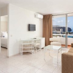 Отель Sol Arona Tenerife Испания, Лос-Кристианос - 2 отзыва об отеле, цены и фото номеров - забронировать отель Sol Arona Tenerife онлайн комната для гостей фото 4
