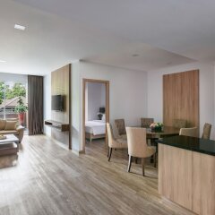 Отель Adelphi Grande Sukhumvit By Compass Hospitality Бангкок гостиничный бар