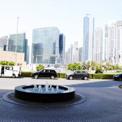 Отель City Nights Holiday Homes- 8 BLVD Walk Tower городской автобус