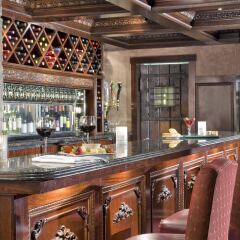 Отель Red Coach Inn США, Ниагара-Фолс - отзывы, цены и фото номеров - забронировать отель Red Coach Inn онлайн гостиничный бар