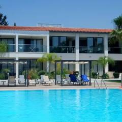 Royal Blue Hotel Paphos бассейн