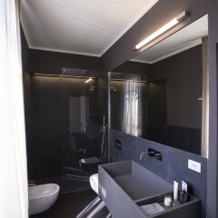 Отель Palazzo Gozzi Bed & Beauty Парма ванная
