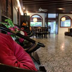 Sino House Phuket Hotel гостиничный бар