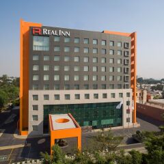 Отель Real Inn Expo Гвадалахара парковка