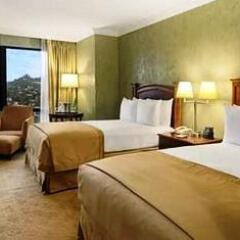 Отель Hilton Universal City 4* Представительский номер фото 10