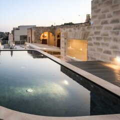 Отель Cesca Boutique Hotel Мальта, Мунксар - отзывы, цены и фото номеров - забронировать отель Cesca Boutique Hotel онлайн бассейн