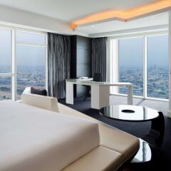 V Hotel Dubai, Curio Collection by Hilton комната для гостей фото 4