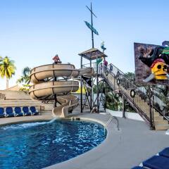 Отель Krystal Beach Acapulco бассейн фото 3