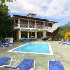 Отель Bay View Eco Resort & Spa бассейн фото 2