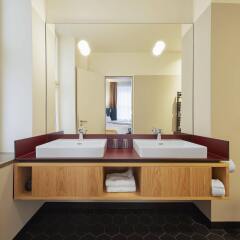 Отель Melter Hotel & Apartments Германия, Нюрнберг - отзывы, цены и фото номеров - забронировать отель Melter Hotel & Apartments онлайн ванная