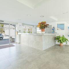 Отель Apartamentos Habitat интерьер отеля