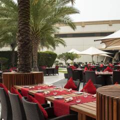 Le Meridien Dubai Hotel & Conference Centre фото 3