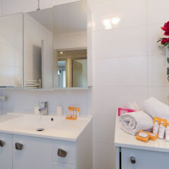 Отель Appartement Nice Etoile - Five Stars Holiday House ванная фото 2