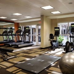 Отель Courtyard by Marriott Aventura Mall фитнесс-зал фото 2