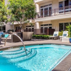 Отель Oakwood Miracle Mile США, Лос-Анджелес - отзывы, цены и фото номеров - забронировать отель Oakwood Miracle Mile онлайн бассейн