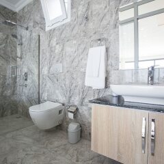 Villa Mutlu by Akdenizvillam Турция, Патара - отзывы, цены и фото номеров - забронировать отель Villa Mutlu by Akdenizvillam онлайн ванная фото 2