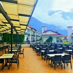 Отель Sunshine Holiday Resort