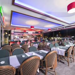Kleopatra Blue Hawaii Hotel гостиничный бар